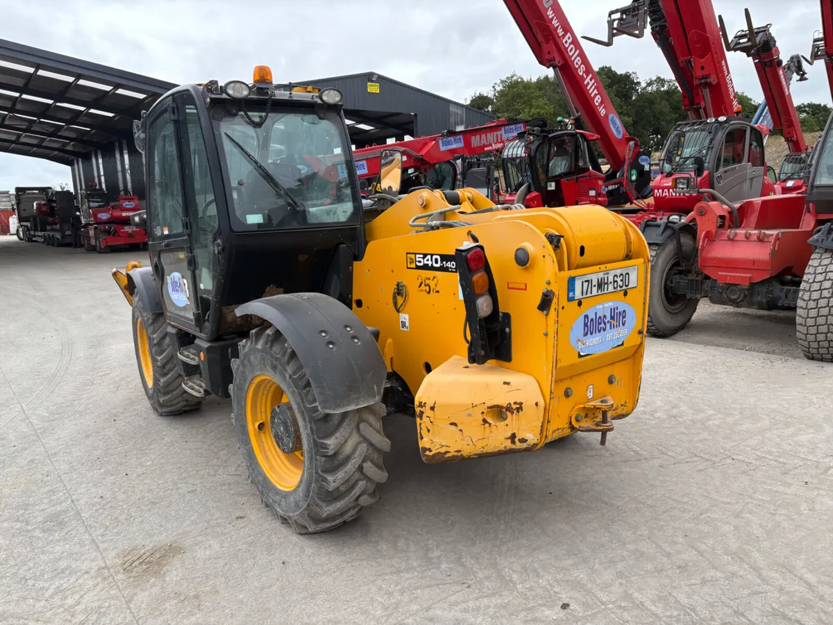2017 Jcb 540/140 - Image 4
