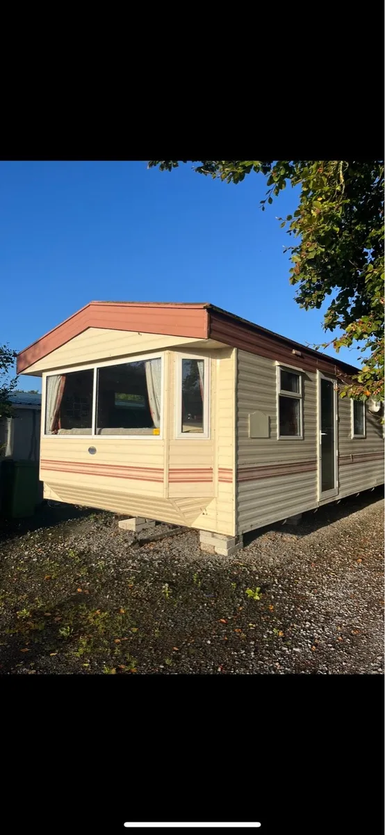 Mobile home - Image 1