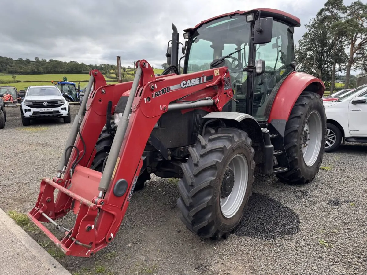 2013 Case 105 U Farmall - Image 1