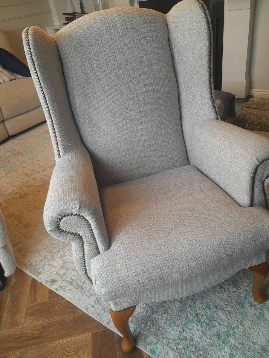 Queen Anne Armchair - Image 2
