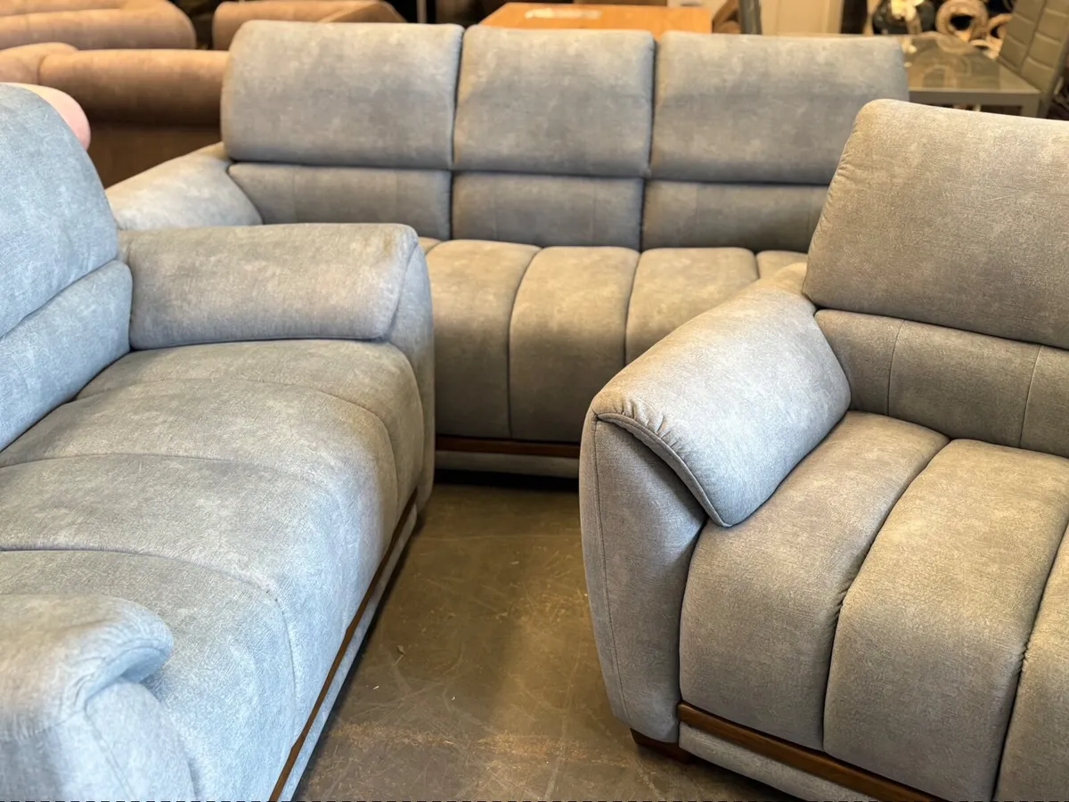 Sofas - Image 4