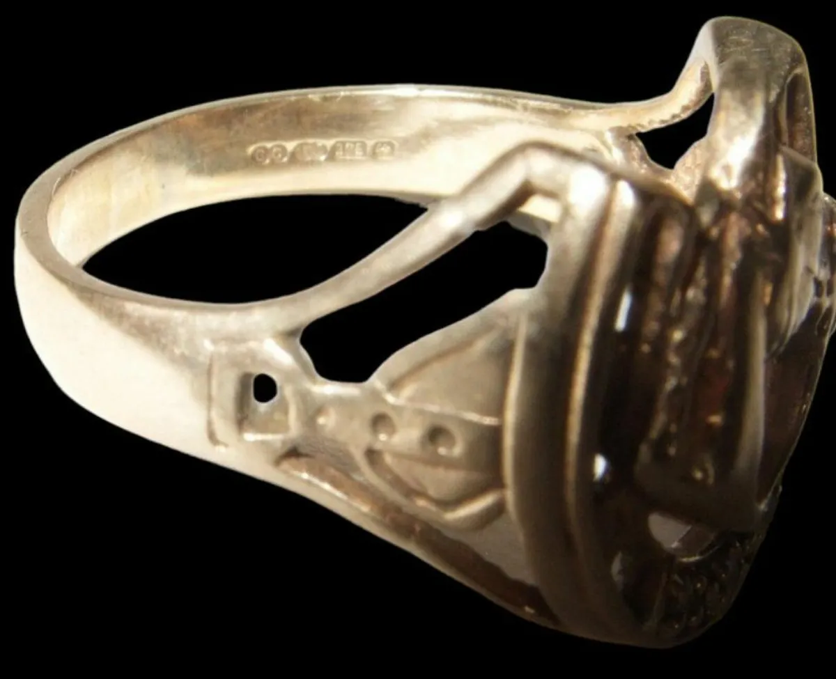Vintage Hallmarked 9ct Gold & Diamond Ring - Image 3
