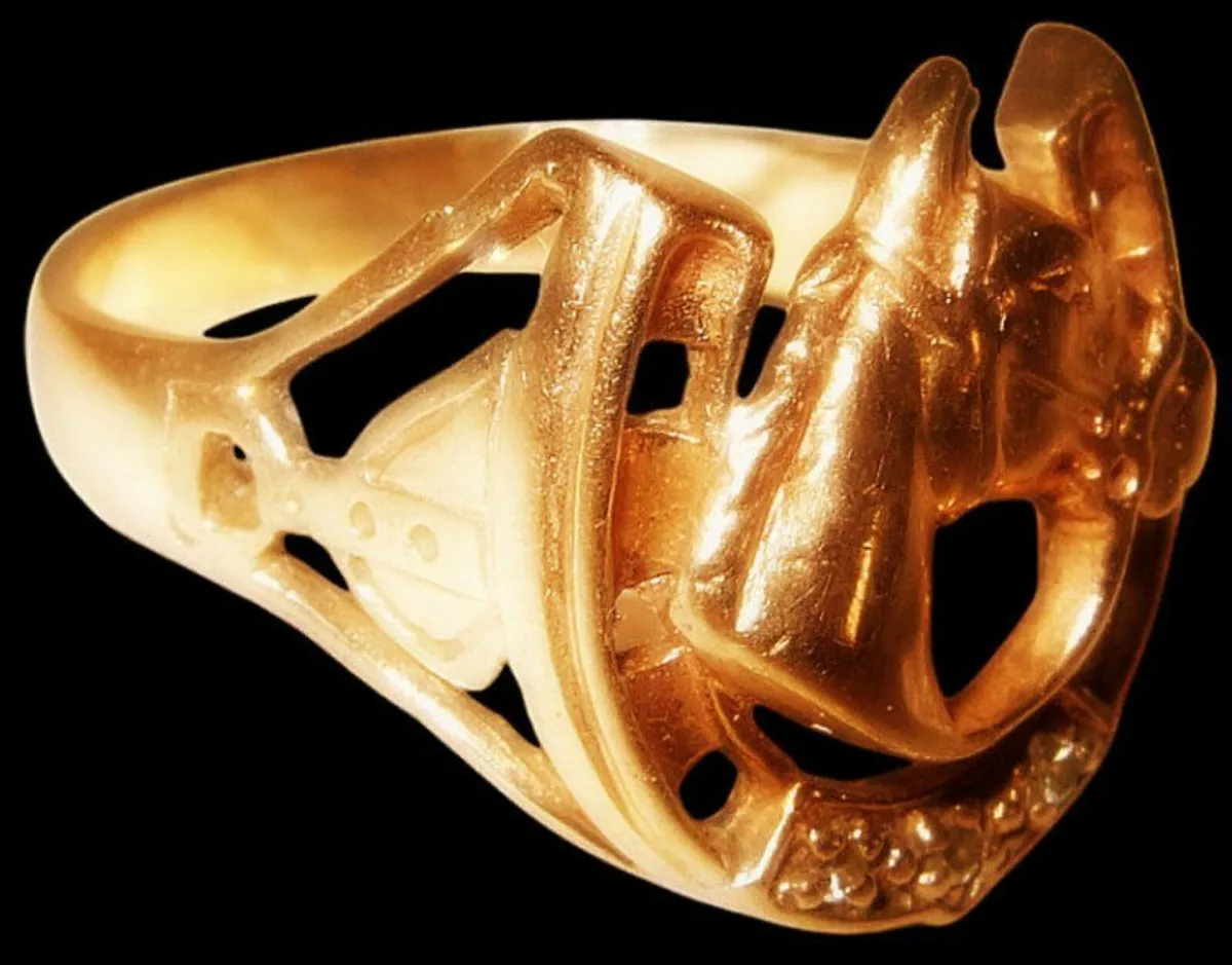 Vintage Hallmarked 9ct Gold & Diamond Ring - Image 4