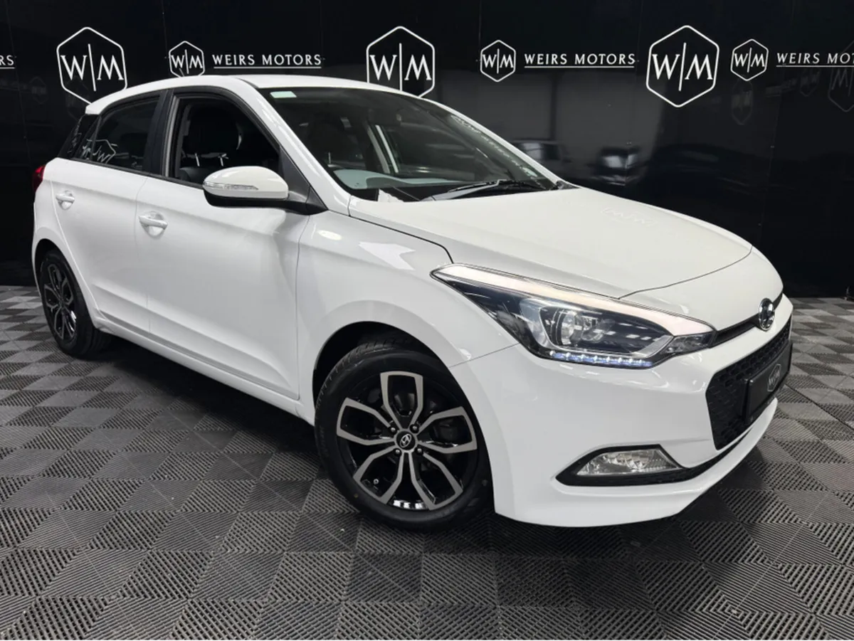 Hyundai i20 ACTIVE DELUXE 5DR - Image 4