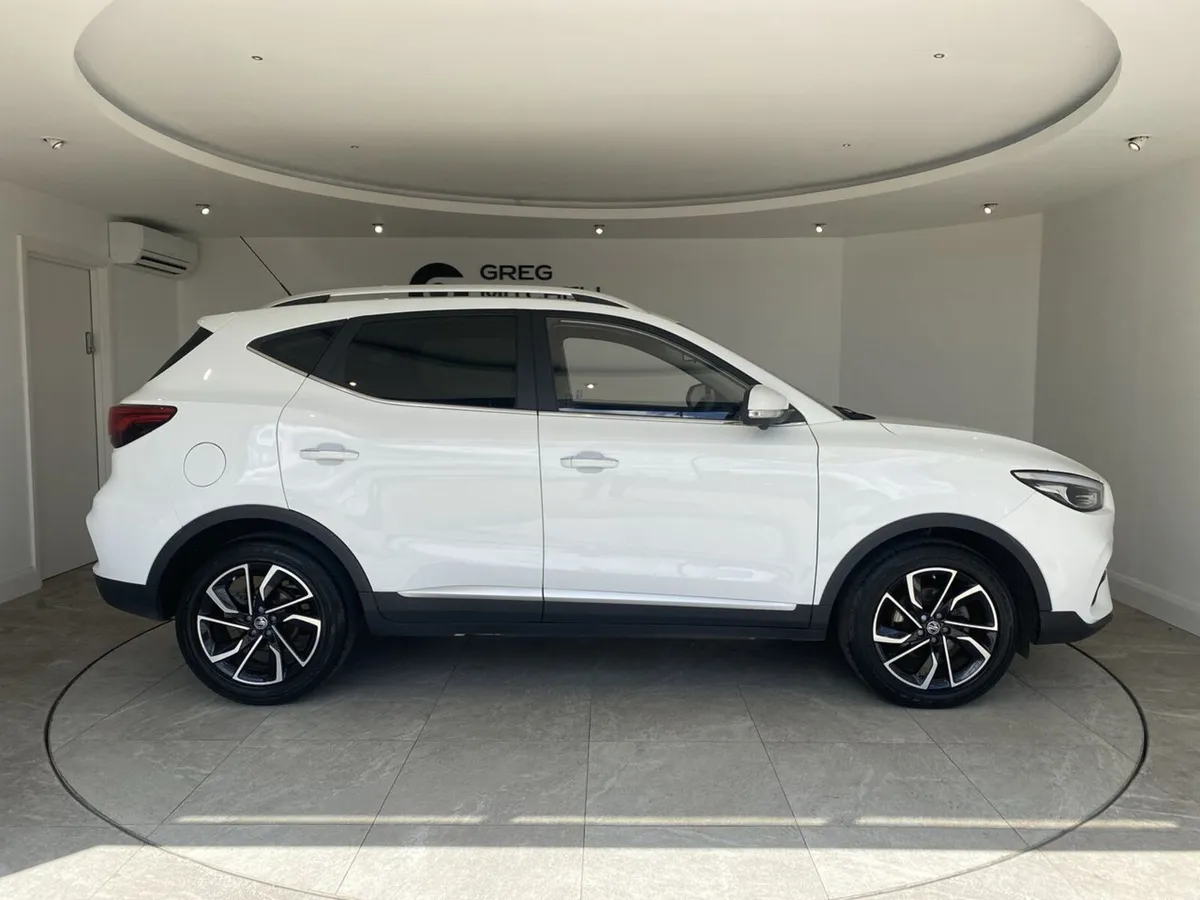 MG ZS 2024 - Image 4