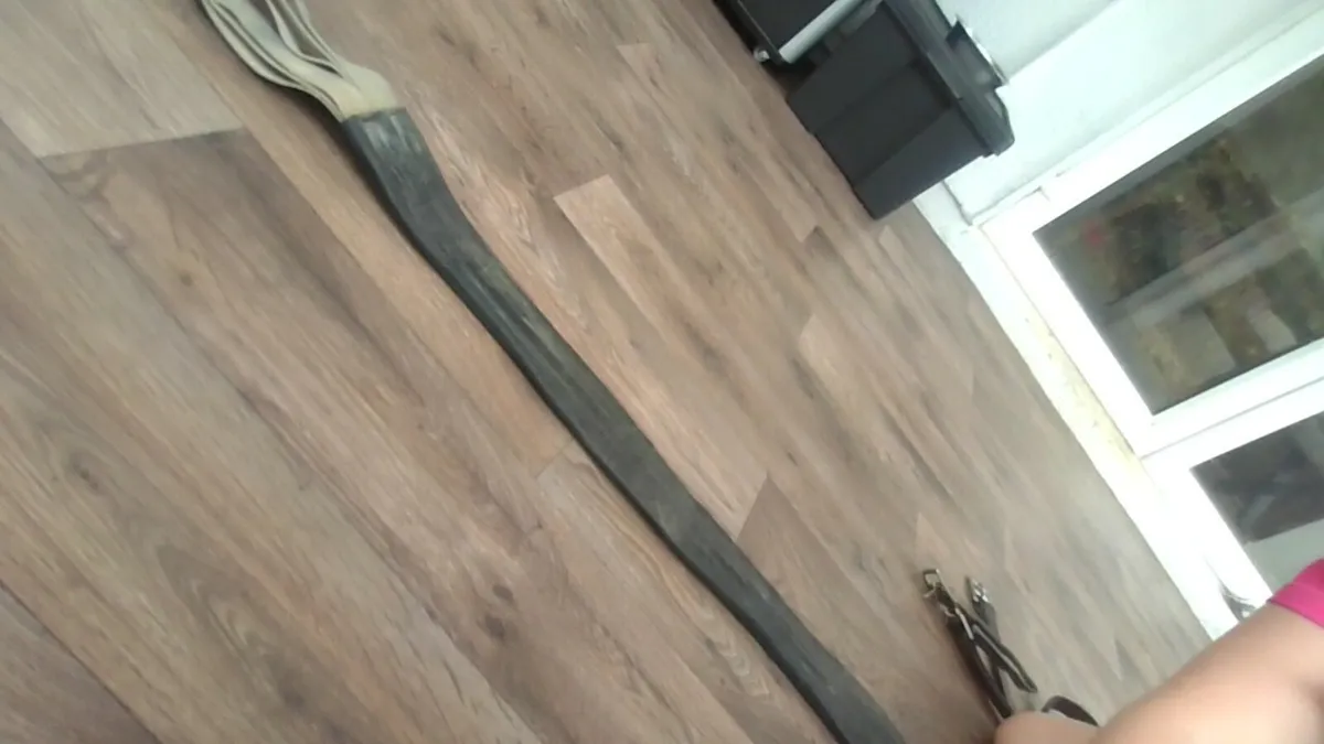 42 inch girth with sturup extenders - Image 4