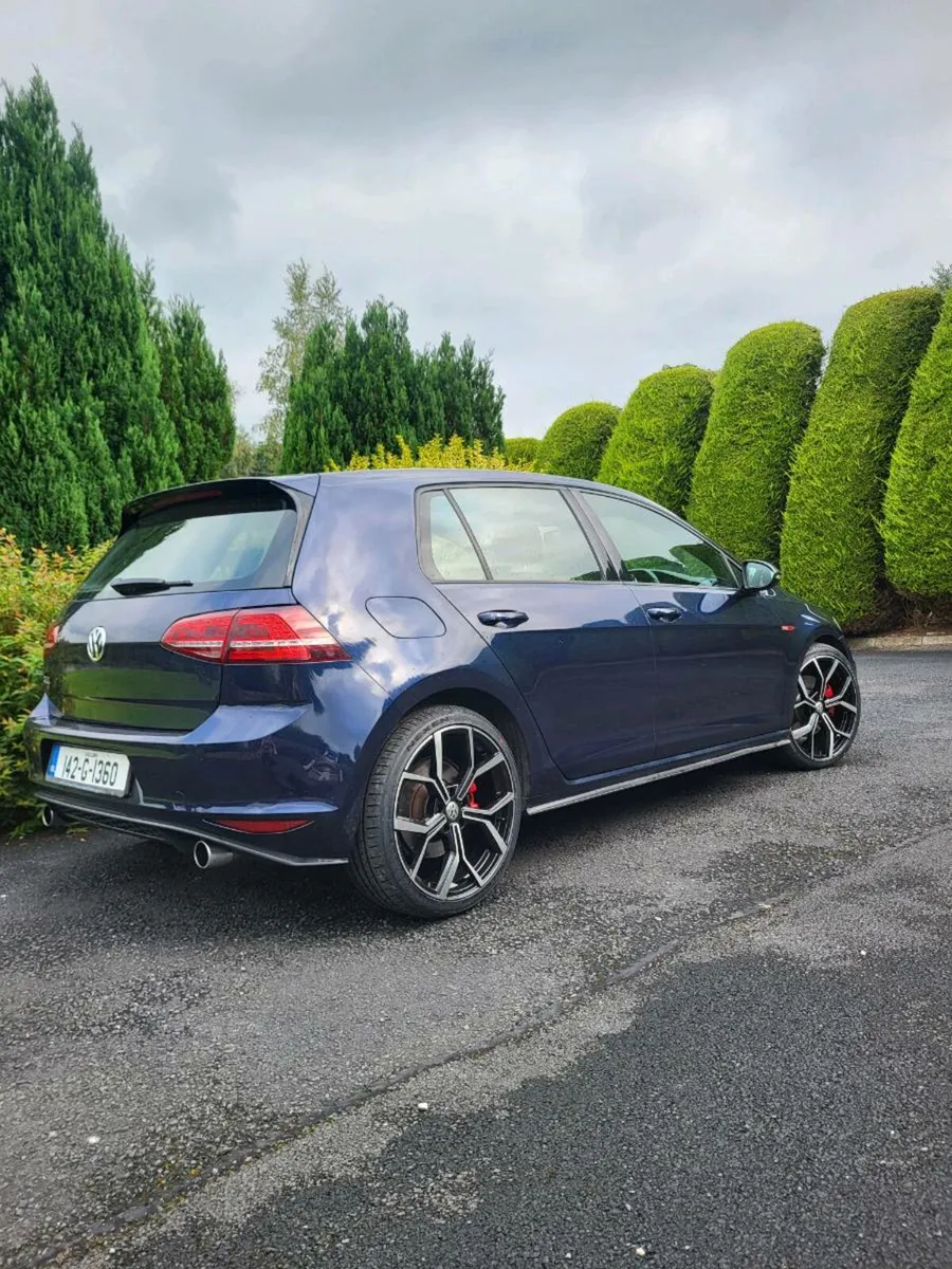 VW GOLF GTI - Image 4