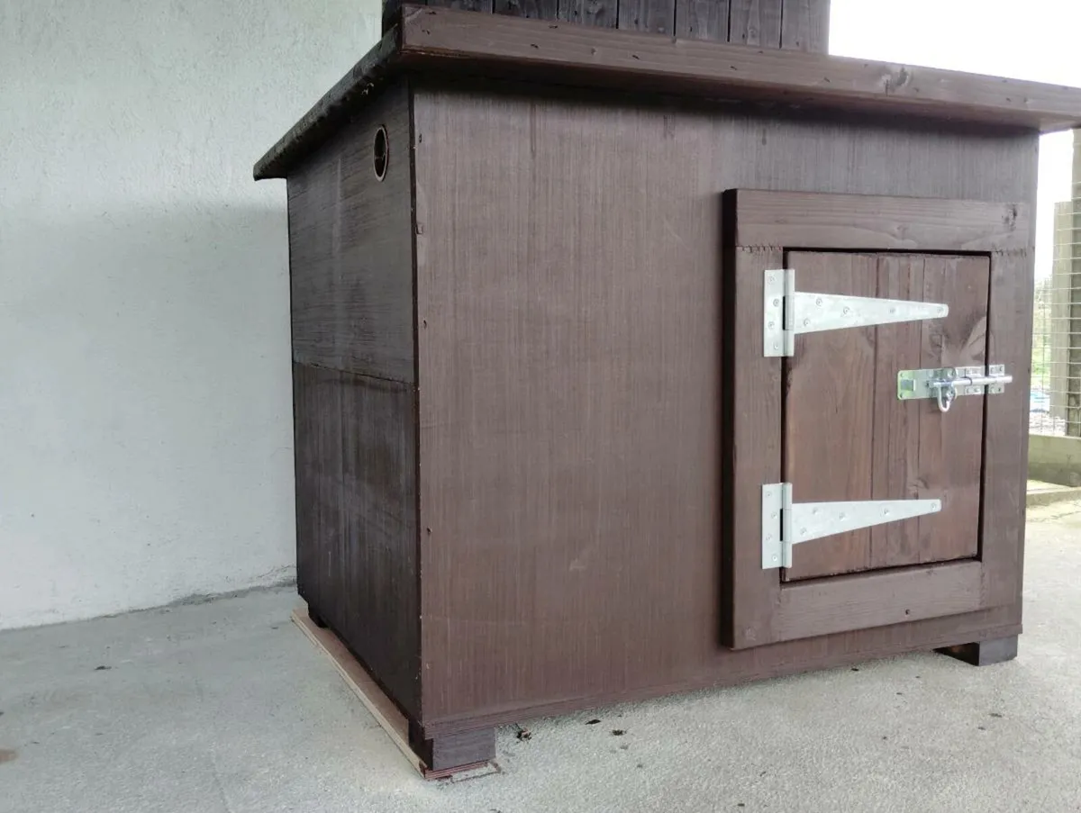 DOG KENNEL - Image 3