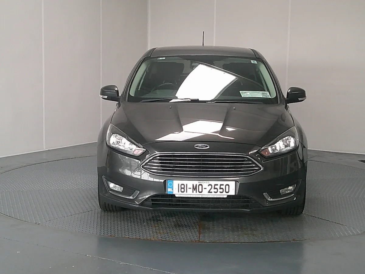 Ford Focus 2018 - Image 2