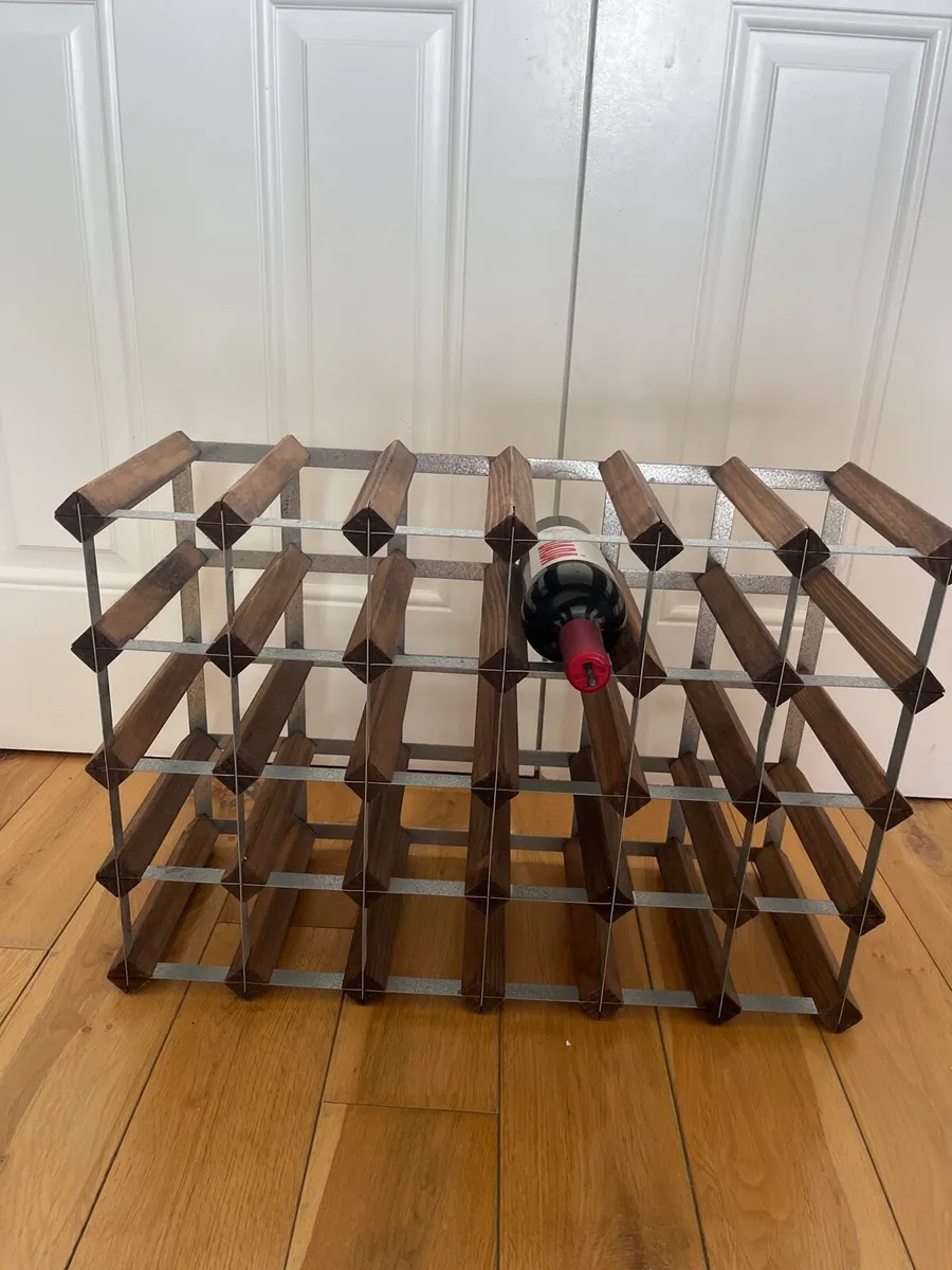 Wooden wine rack - Image 1
