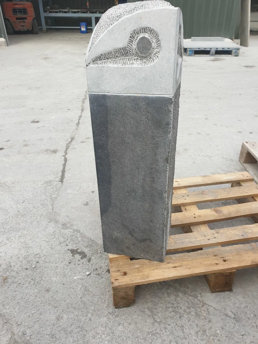 Kilkenny limestone owls - Image 2
