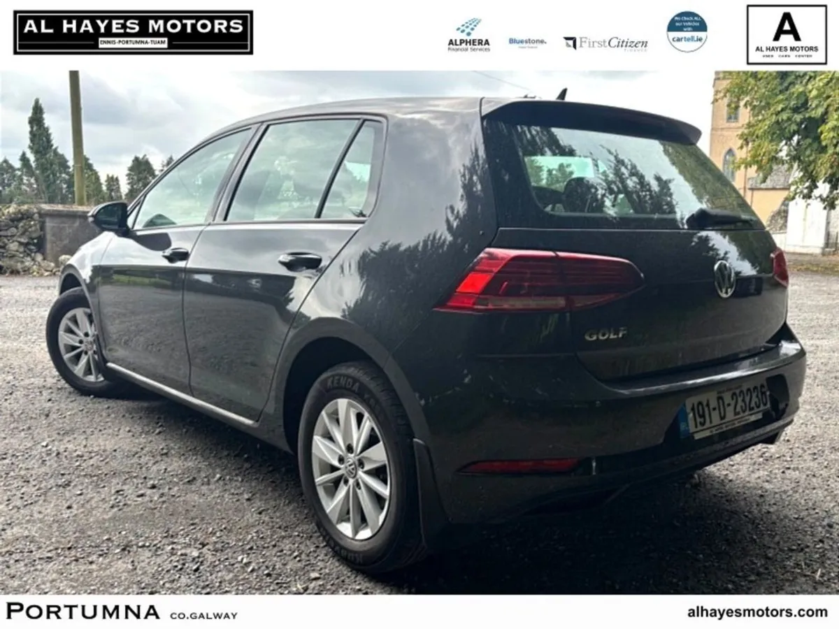 Volkswagen Golf Trendline 1.6 TDI 115HP - Image 3