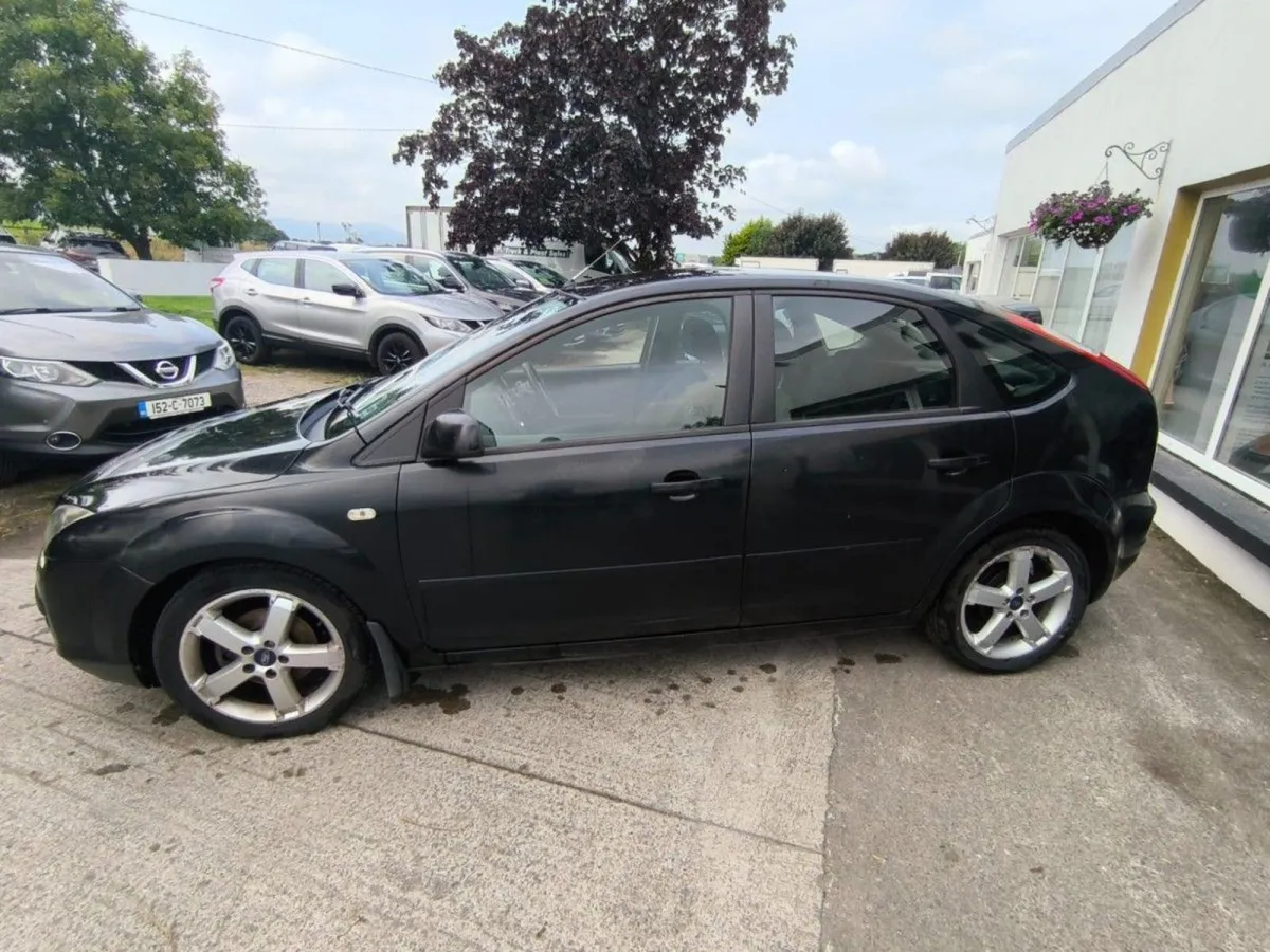 Ford Focus 1.6 Tdci 90 PS Zetec - Image 4
