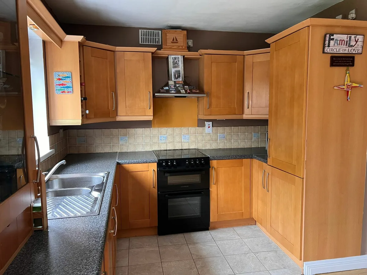 A Kitchen - Image 3