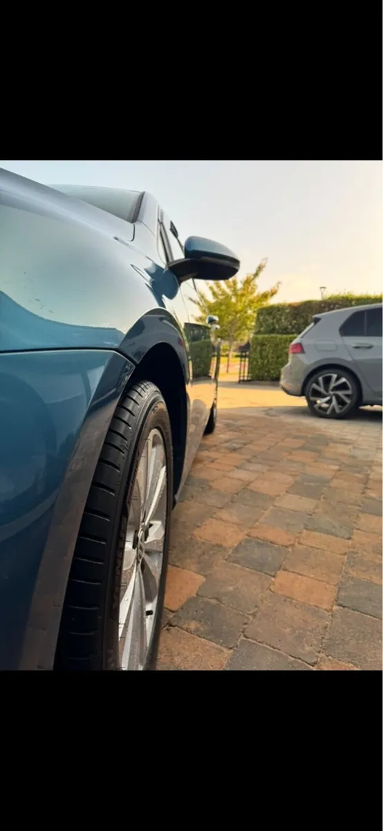 VW golf TSI Bluemotion // IMMACULATE// LOW KMS - Image 3