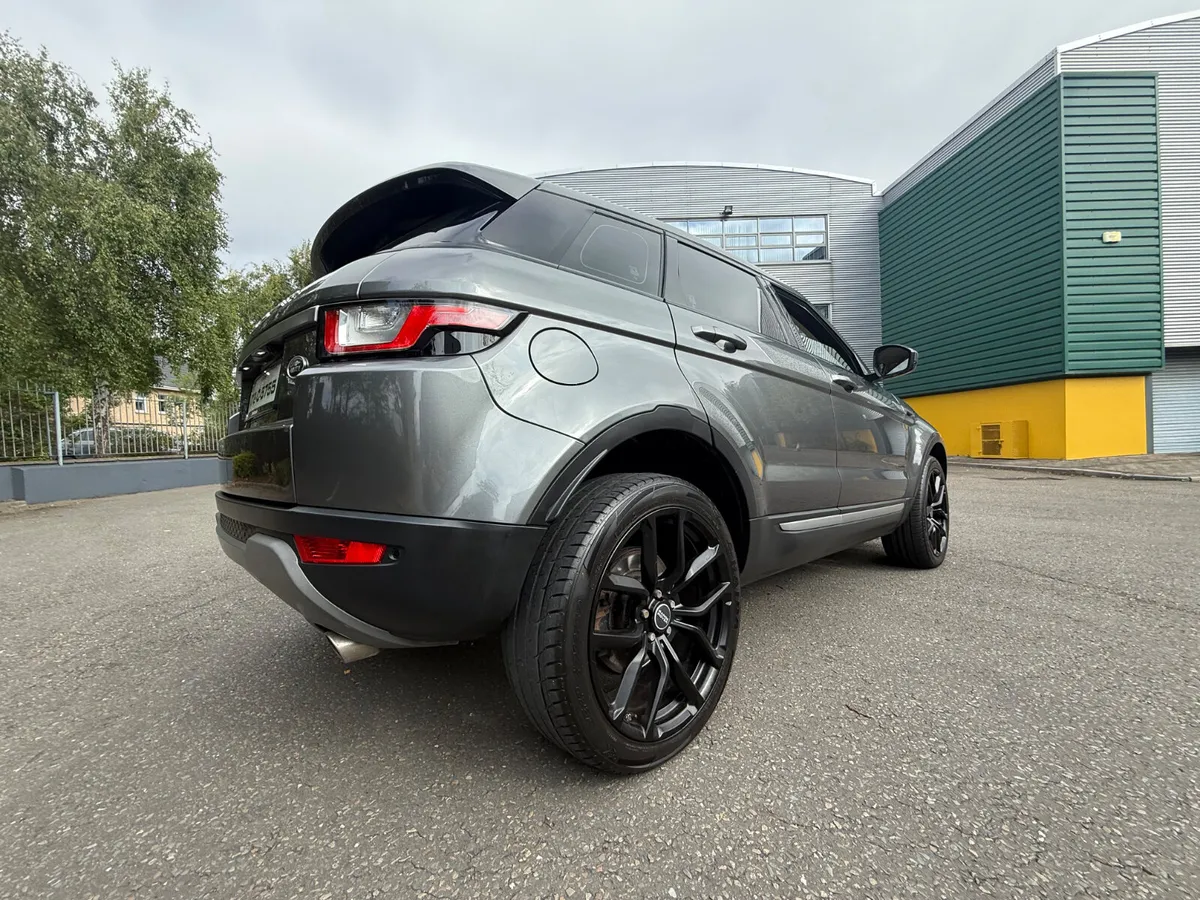Range  Rover Evoque 2.0 EVO ED4 4X4 Auto - Image 4