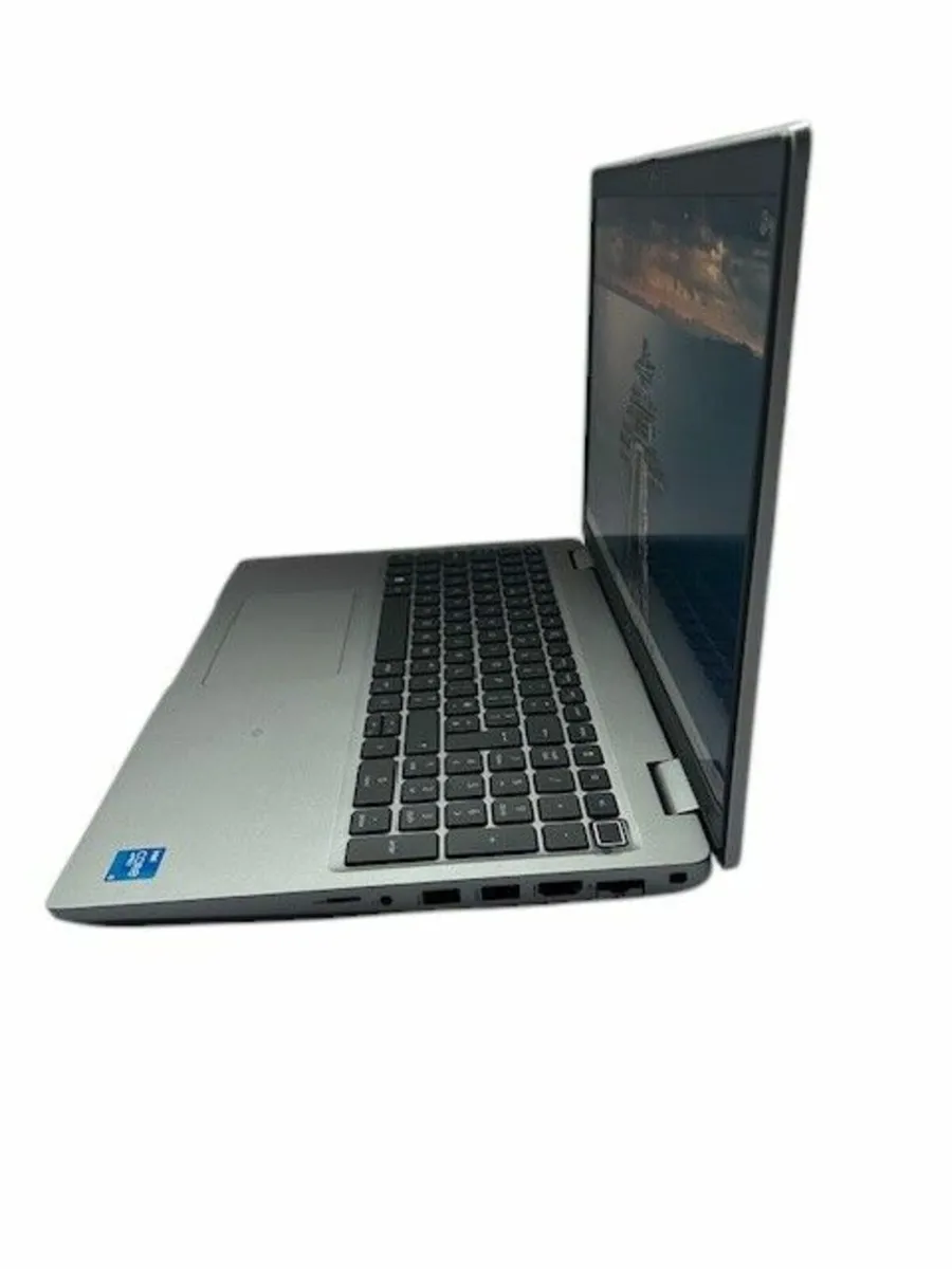 Dell Latitude 5520 15.6" i5 16GB Ram SSD Win 11 - Image 2