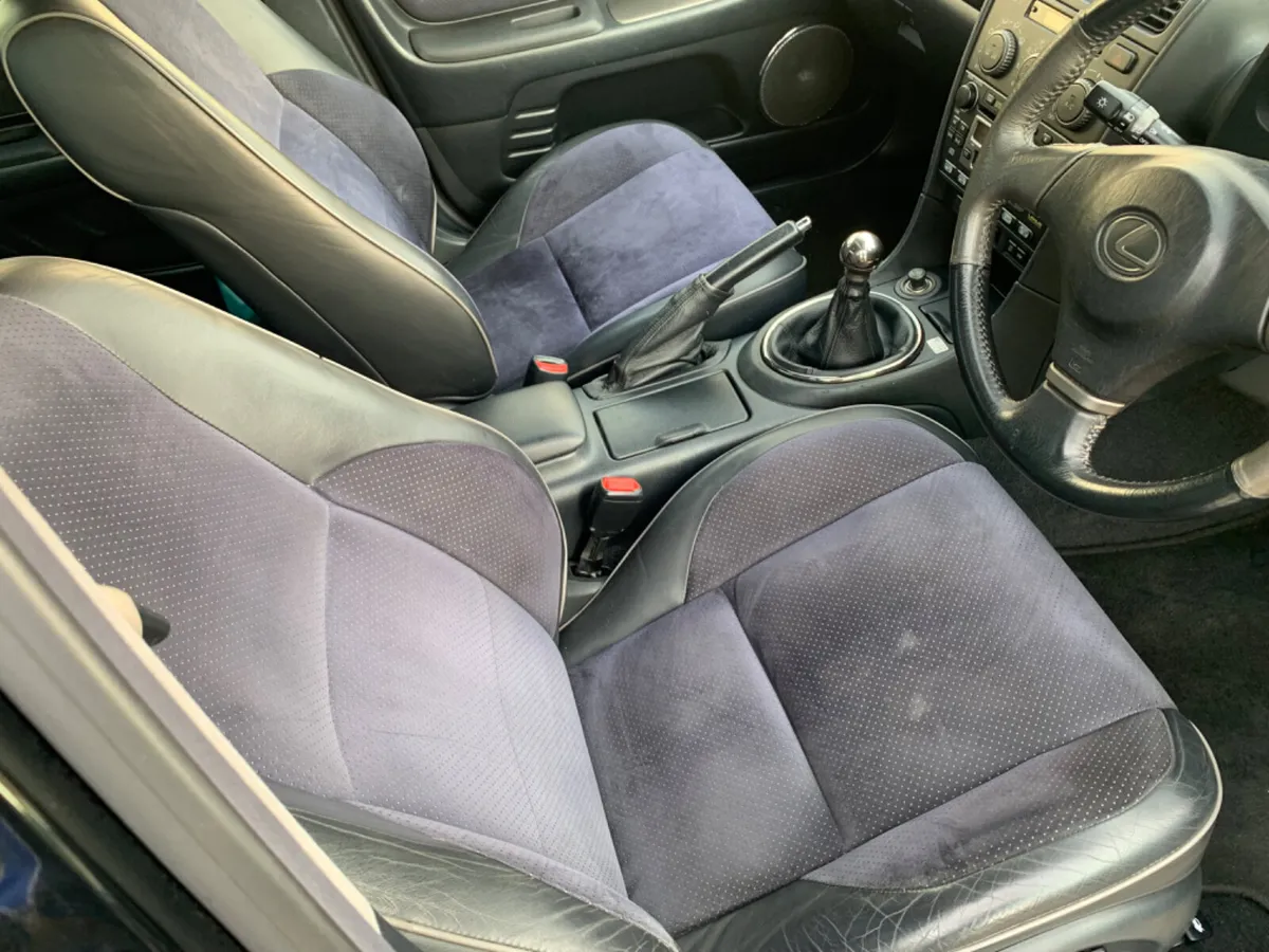 2002 LEXUS IS200 TTE SPORT | LSD | SUNROOF - Image 3