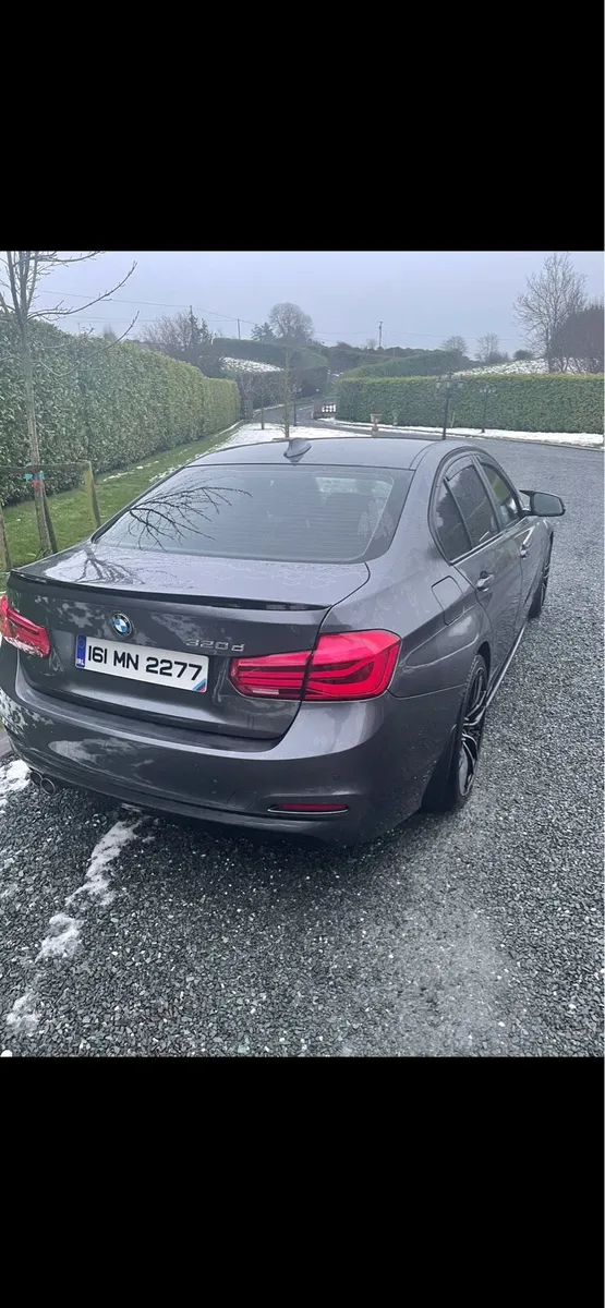 BMW 3 Series - Image 2