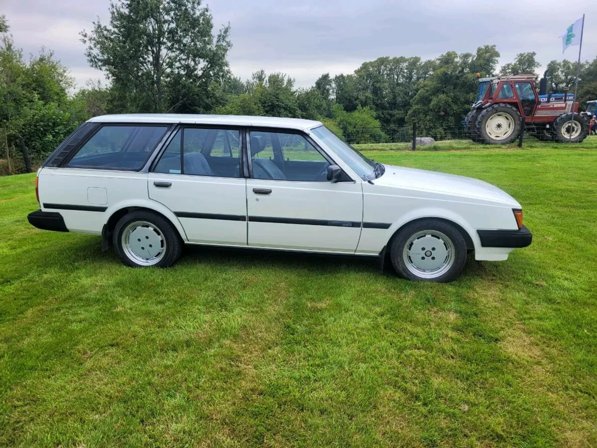 1984 Toyota Carina Surf Wagon - Image 2