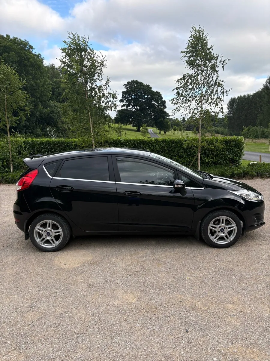Ford Fiesta 2014 Titanium - Image 3