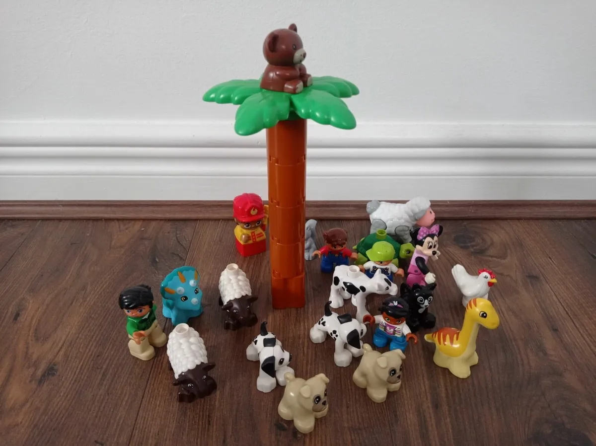 Lego Duplo - 300+ blocks , figurines and vehicles - Image 4