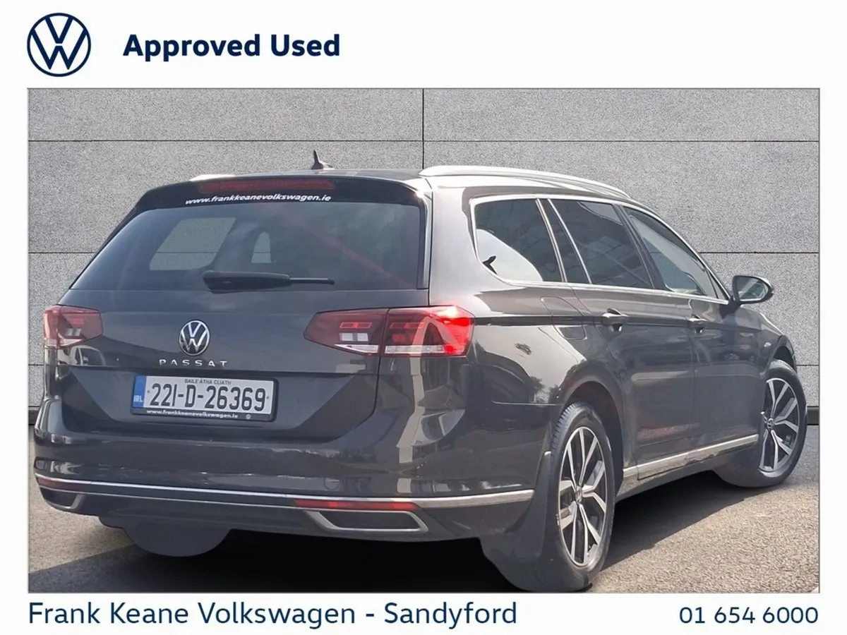 Volkswagen Passat Estate  elegance  2.0 TDI 150HP - Image 3