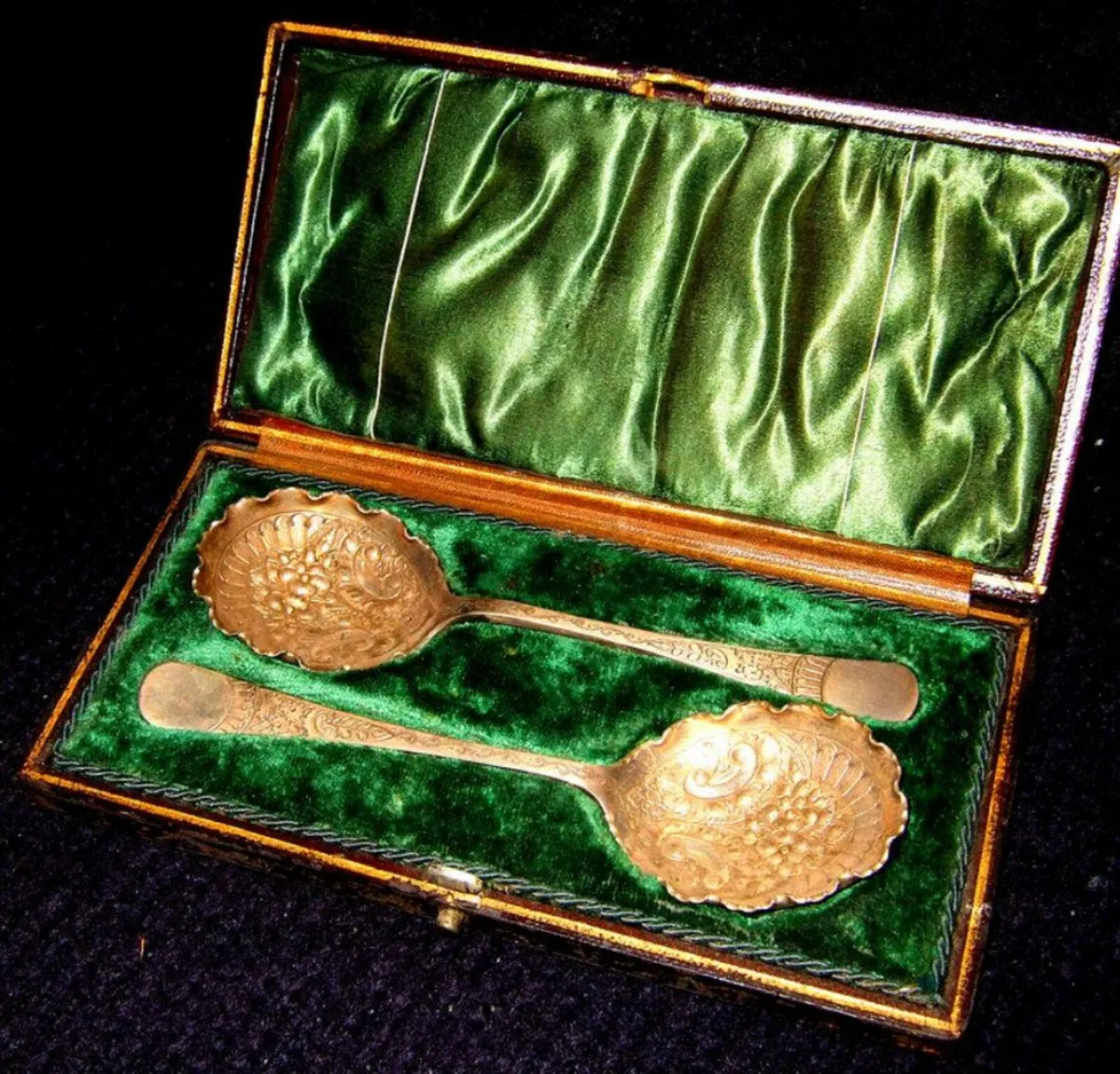 Vintage T & Co Thomas Turner Spoons - Image 2