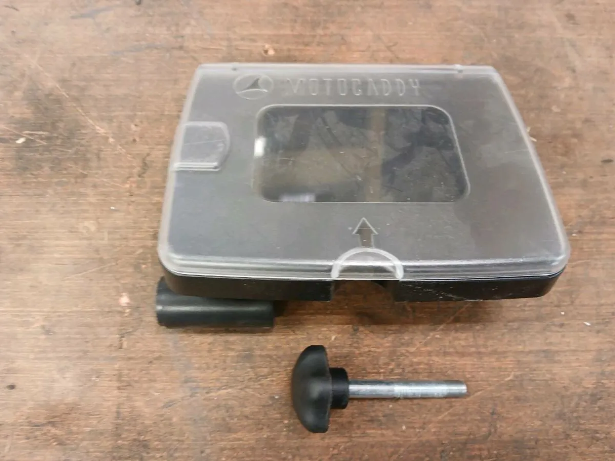 Motocaddy score card holder