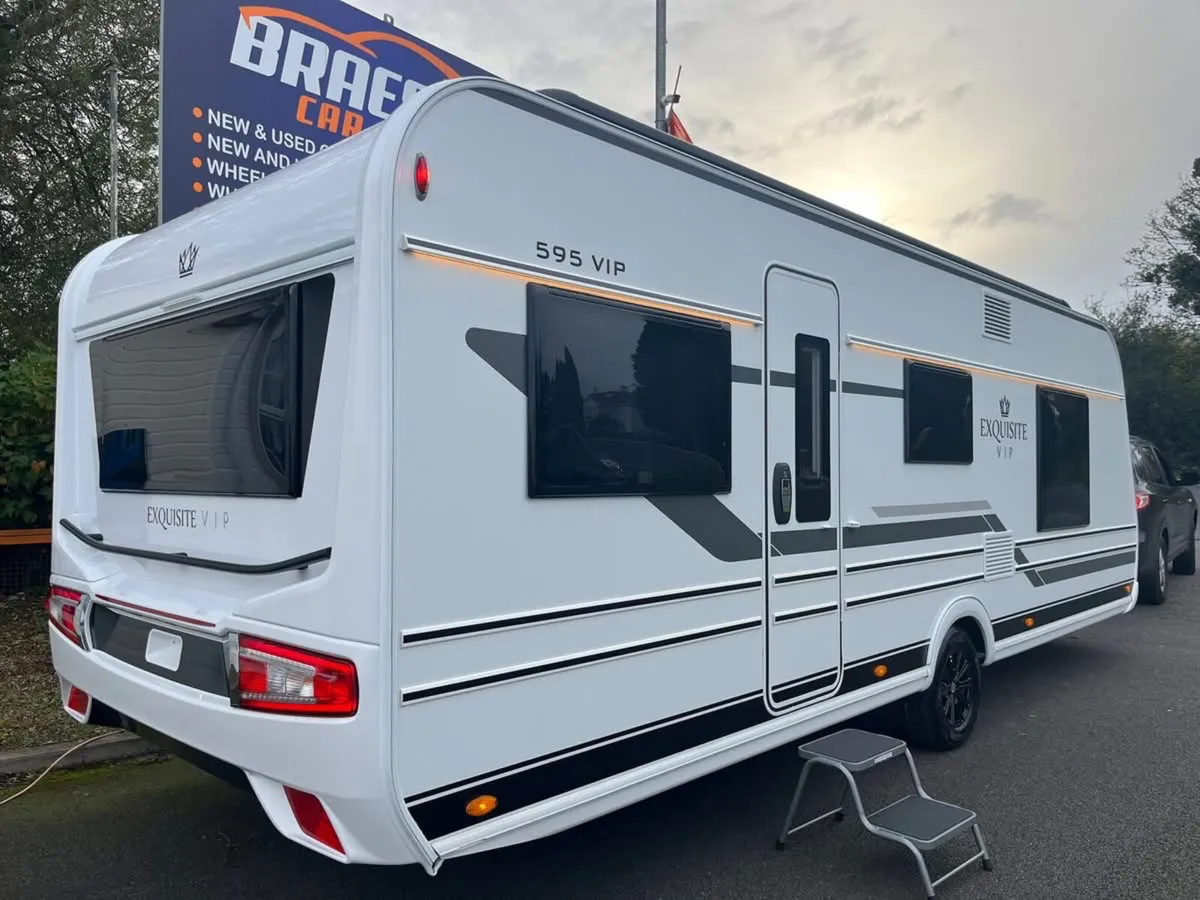 NEW LMC 595 / 655 VIP EXQUISITE LUXURY CARAVANS - Image 3