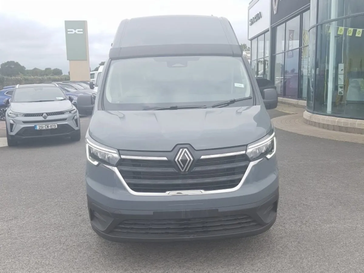 Renault Trafic High Roof 150 ex vat Price Display - Image 2
