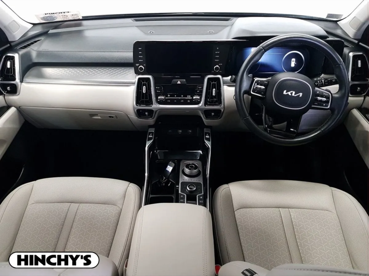Kia Sorento 1.6 Phev K3 4X4 7 Seats - Image 3