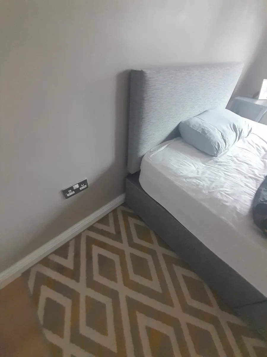 King frame & mattress