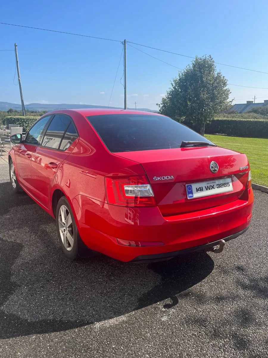 Skoda Octavia 2014 - Image 2
