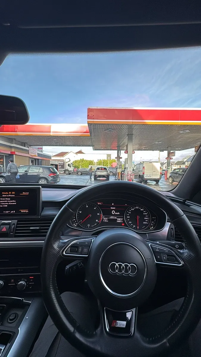 Audi A6 S Line black edition - Image 2