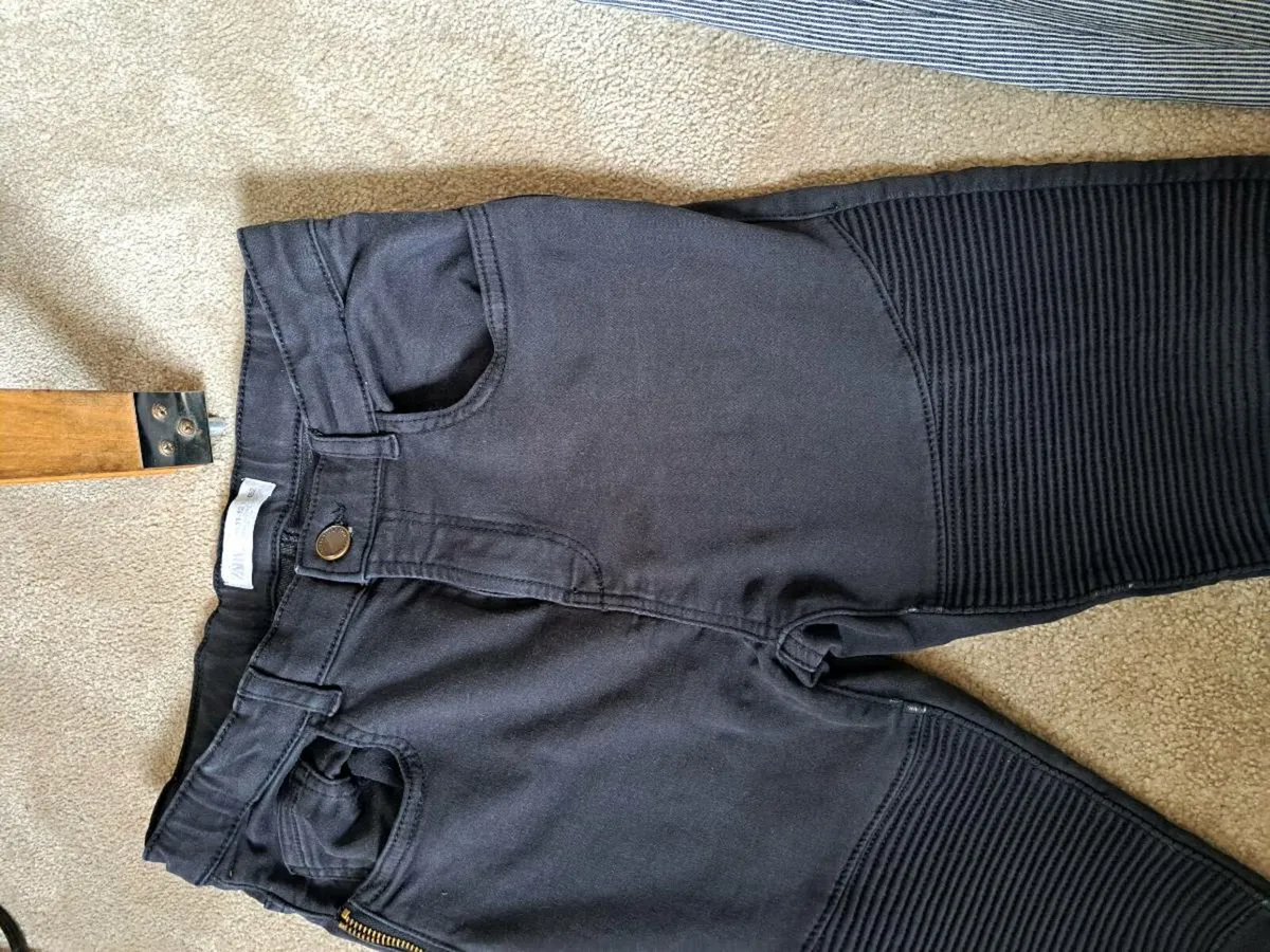 Zara boys trousers 11-12 - Image 2