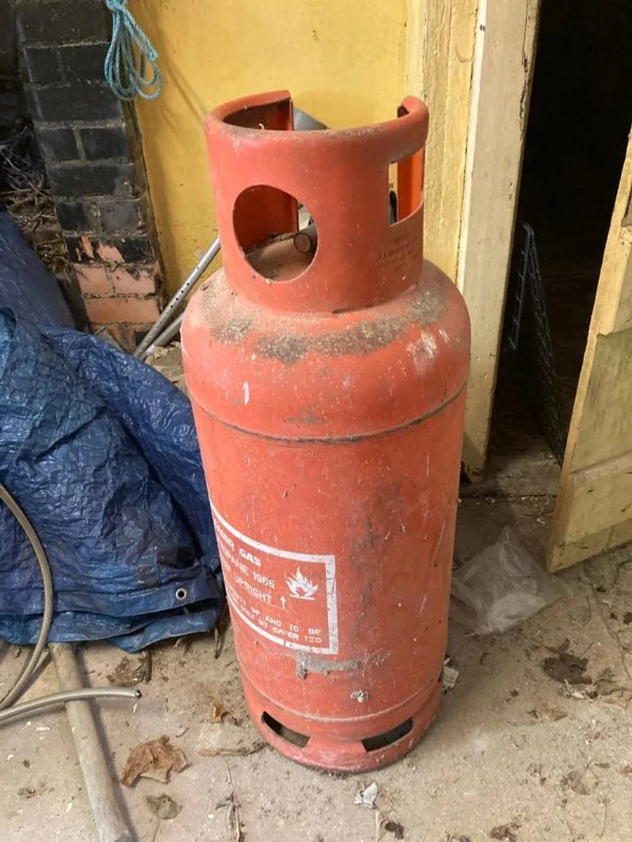 Gas bottle - Image 1