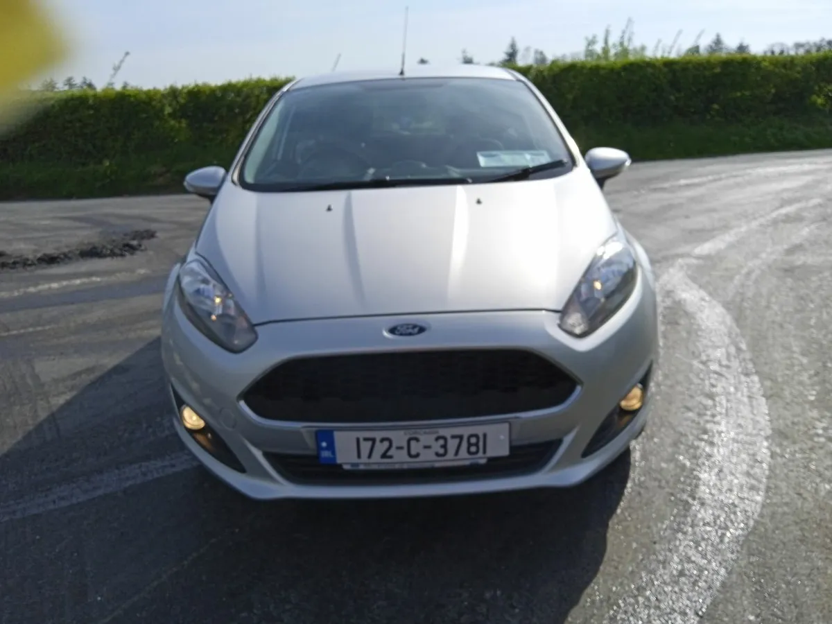 FORD FIESTA  59,000 KM - Image 3