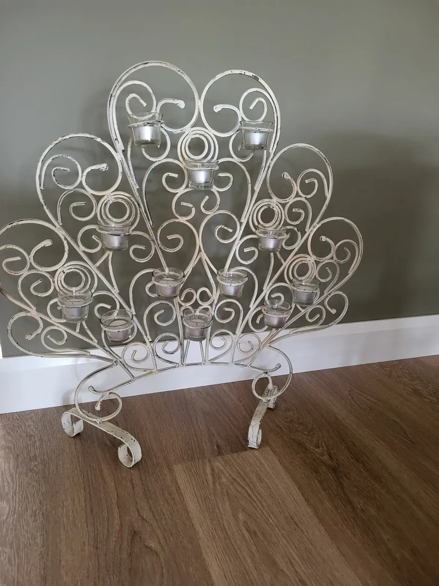Decorative tea light holder - cast iron - Image 1