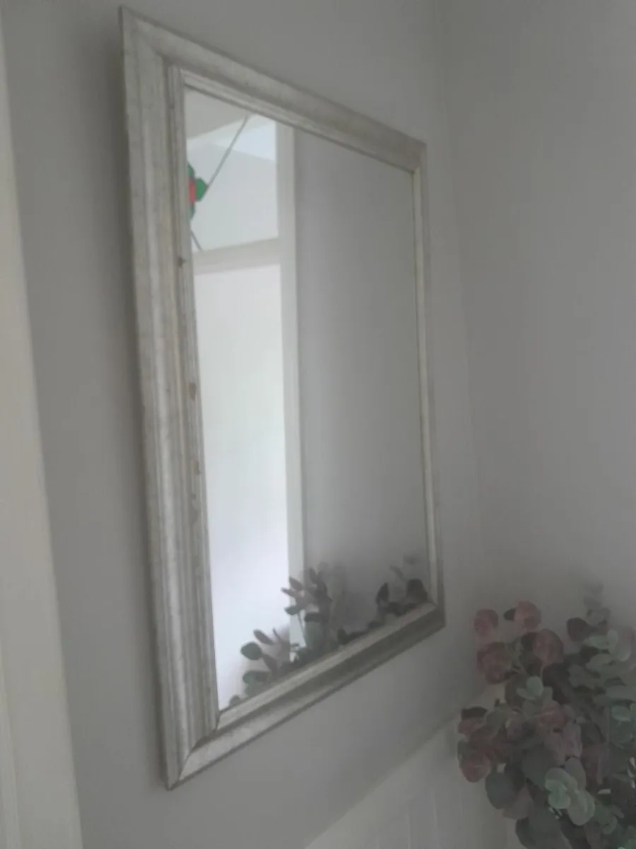 Mirror - Image 1