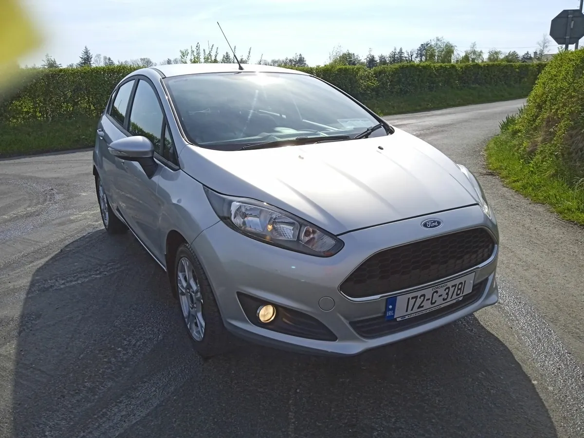 FORD FIESTA  59,000 KM - Image 4