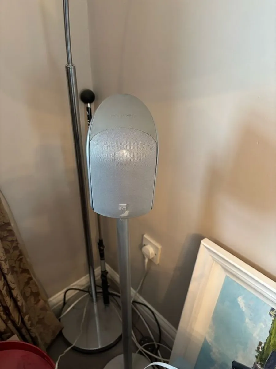Bowers & Wilkins M1 Satellite speakers - Image 4