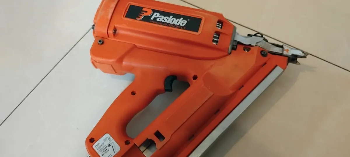 *Paslode im350 1st Fix Nail Gun"Fully Serviced"* - Image 4