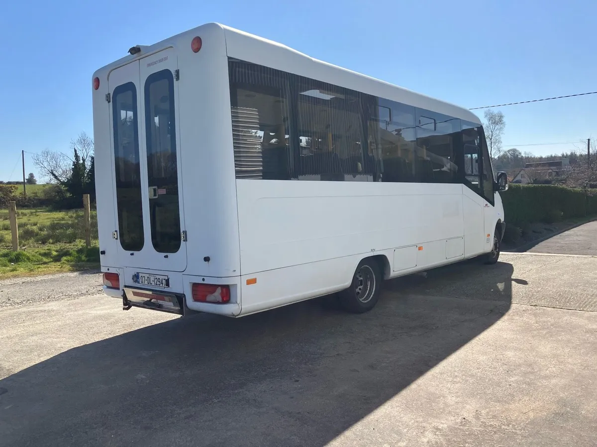 2007 Mercedes sprinter 24 seater bus - Image 3