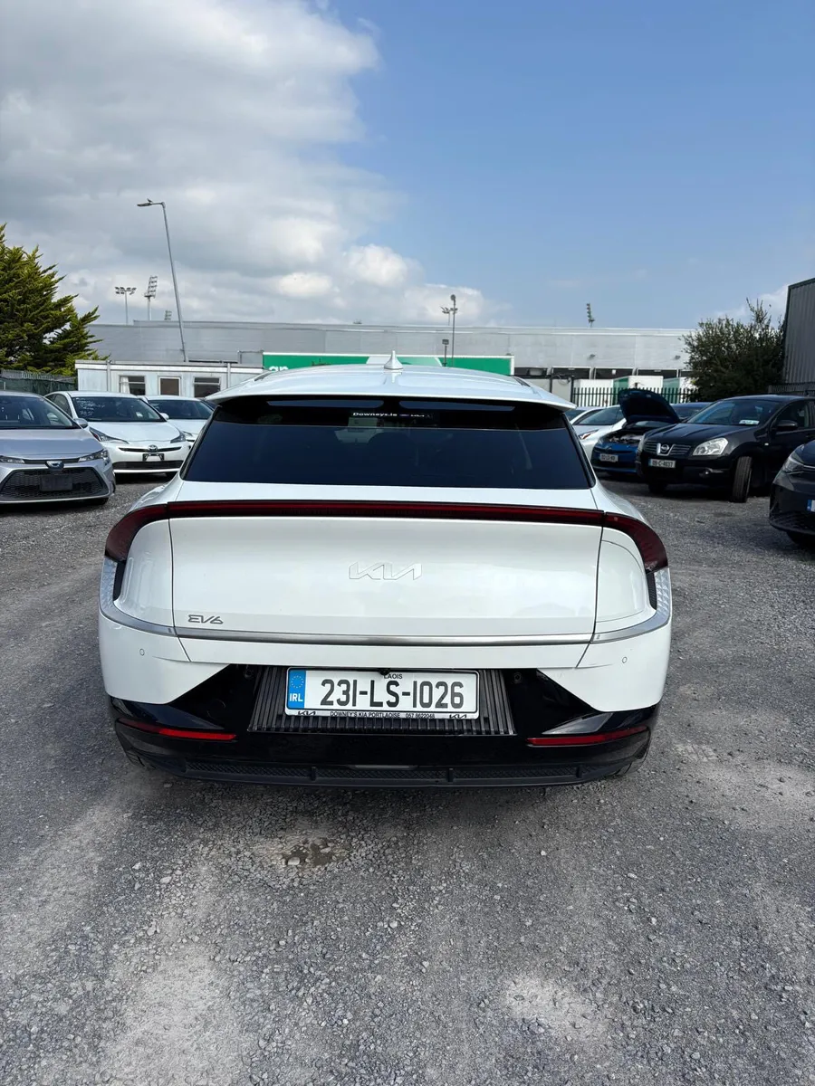20243 Kia EV6 long range TAXI READY - Image 4
