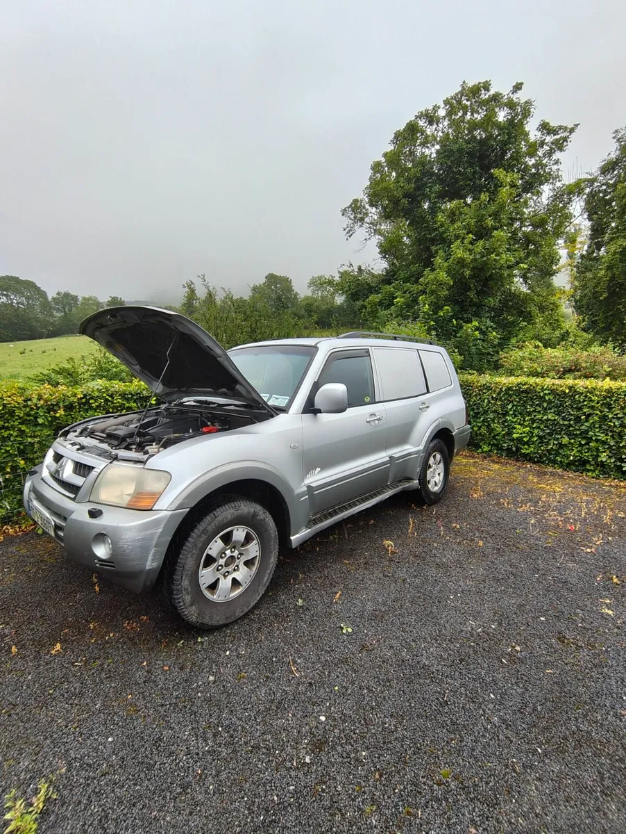 2003 Mitsubishi Pajero 3.2 Crew Cab Commercial - Image 1