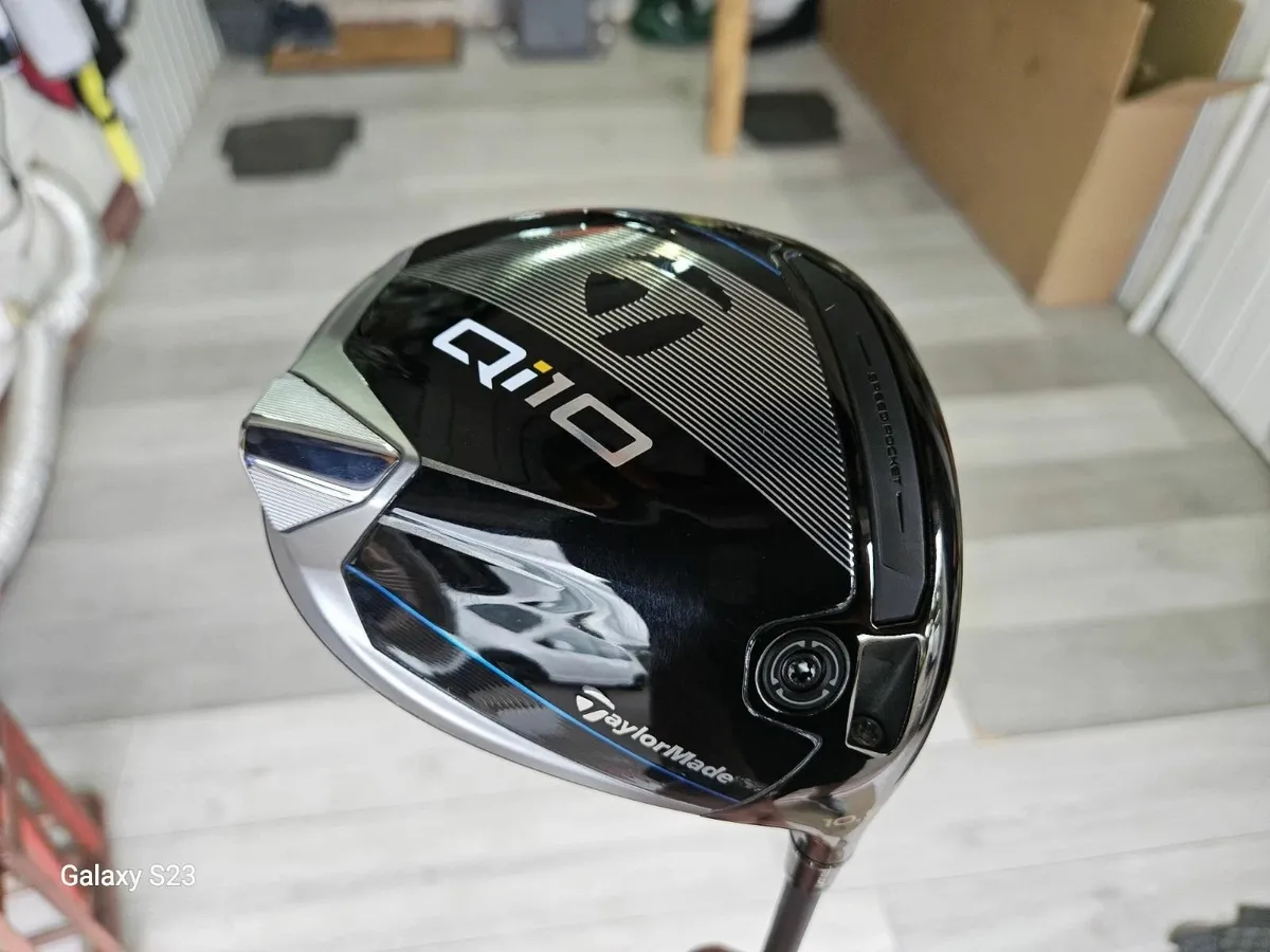 Taylormade Qi10 Driver 10.5 Degree - Image 1