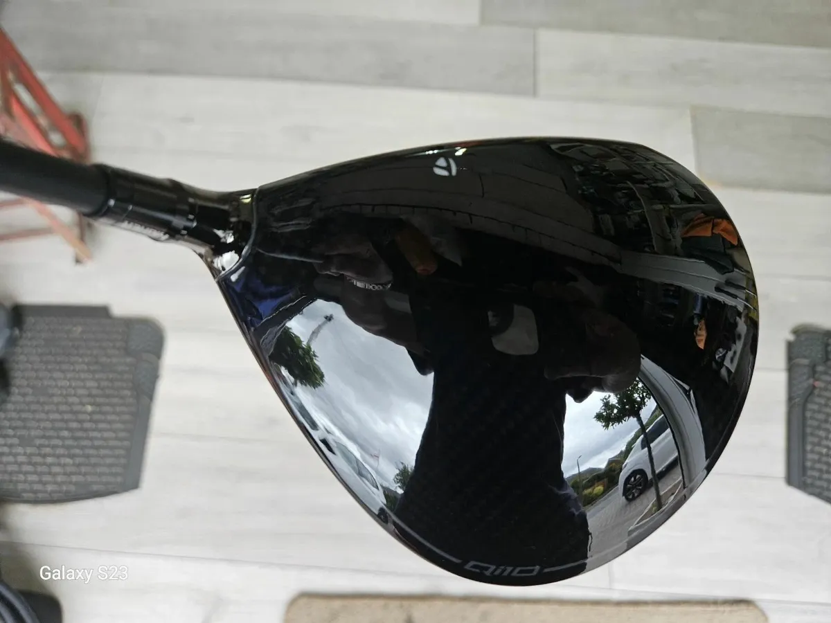 Taylormade Qi10 Driver 10.5 Degree - Image 3