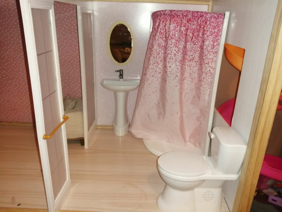 Our generation dolls house - Image 3