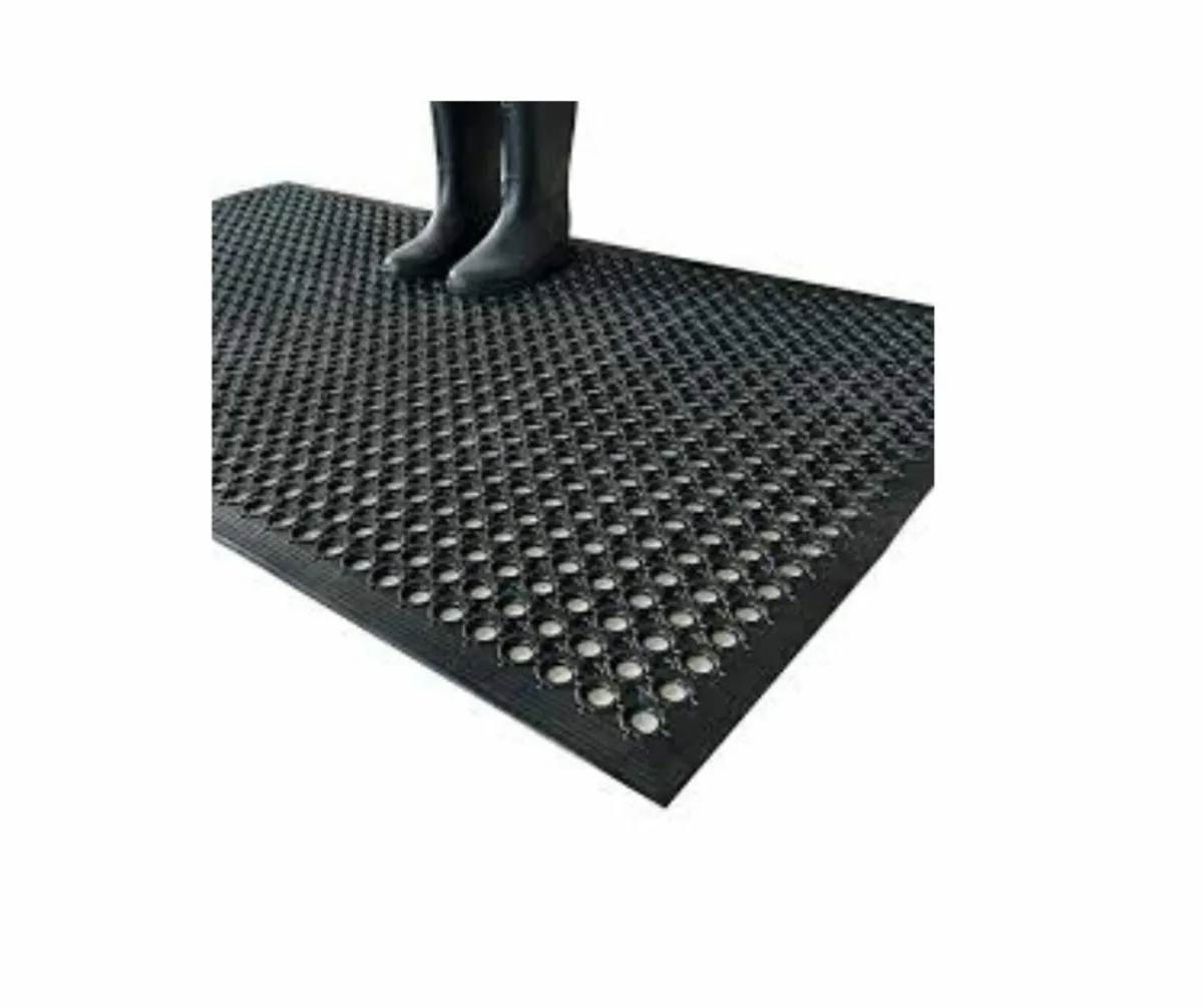 Heavy Duty 5x3ft Anti-Fatigue Industrial Mat – Com - Image 1